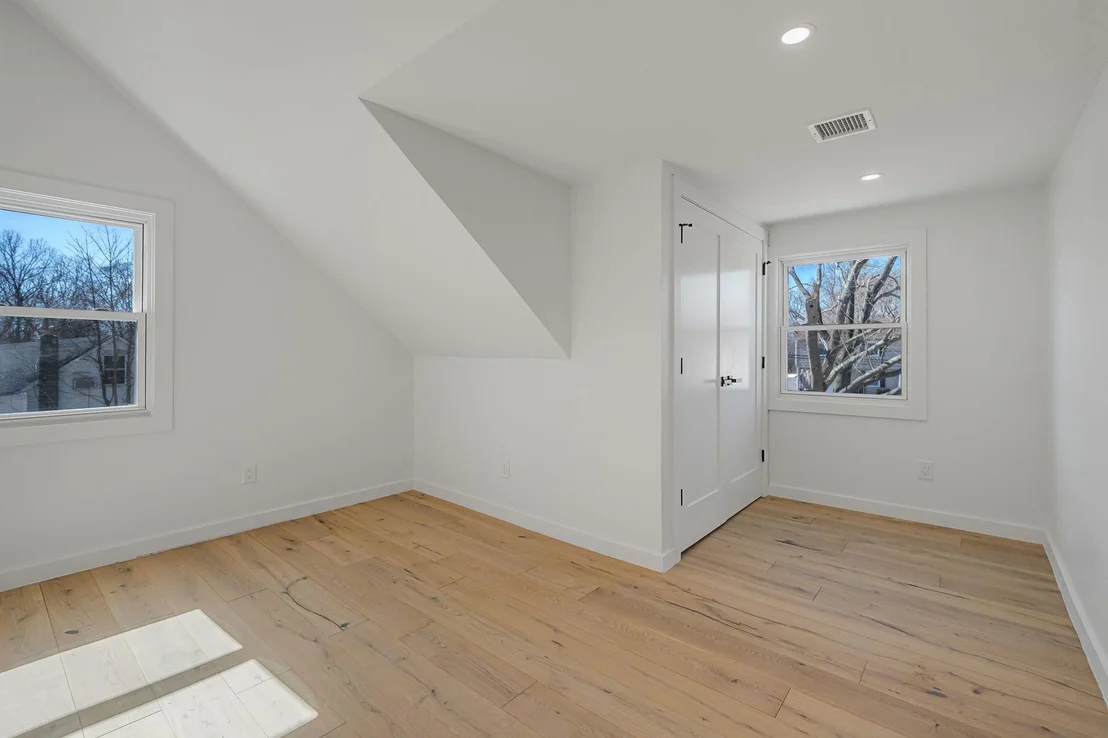 Photo of 448 Avondale Drive