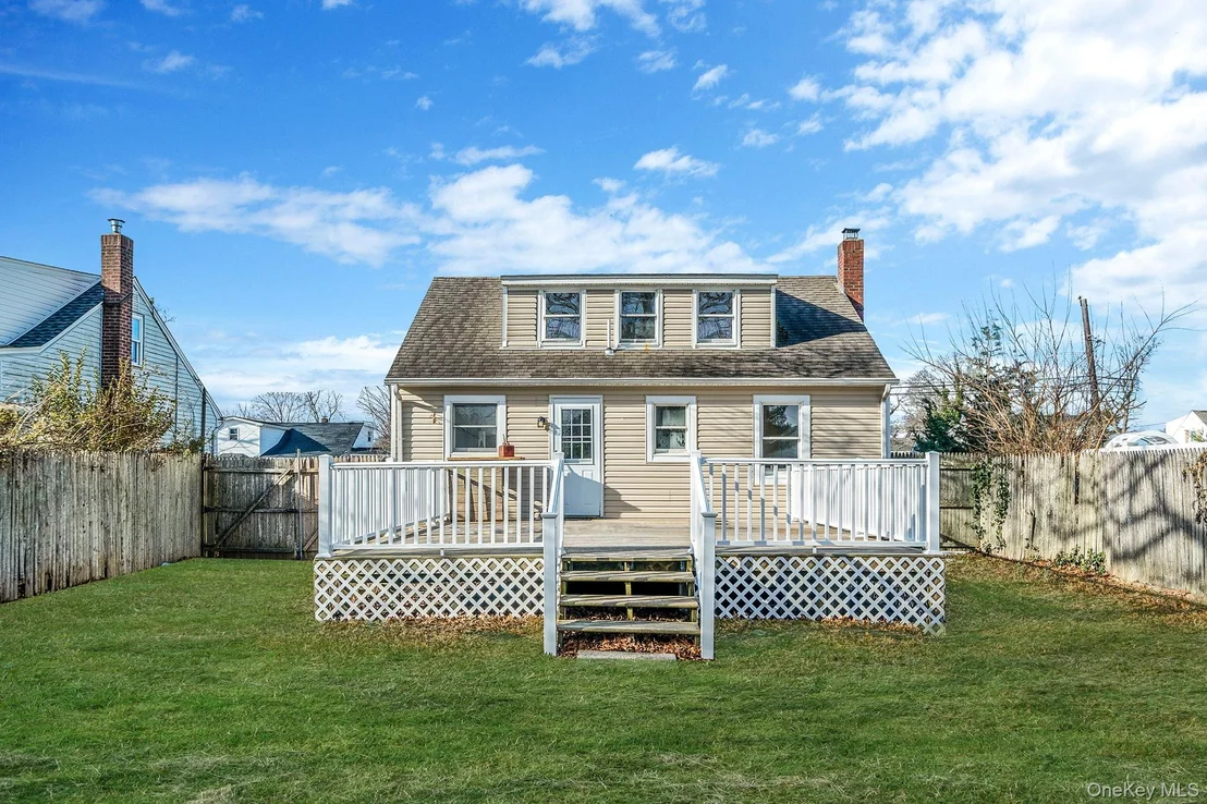 Photo of 31 Walnut Avenue