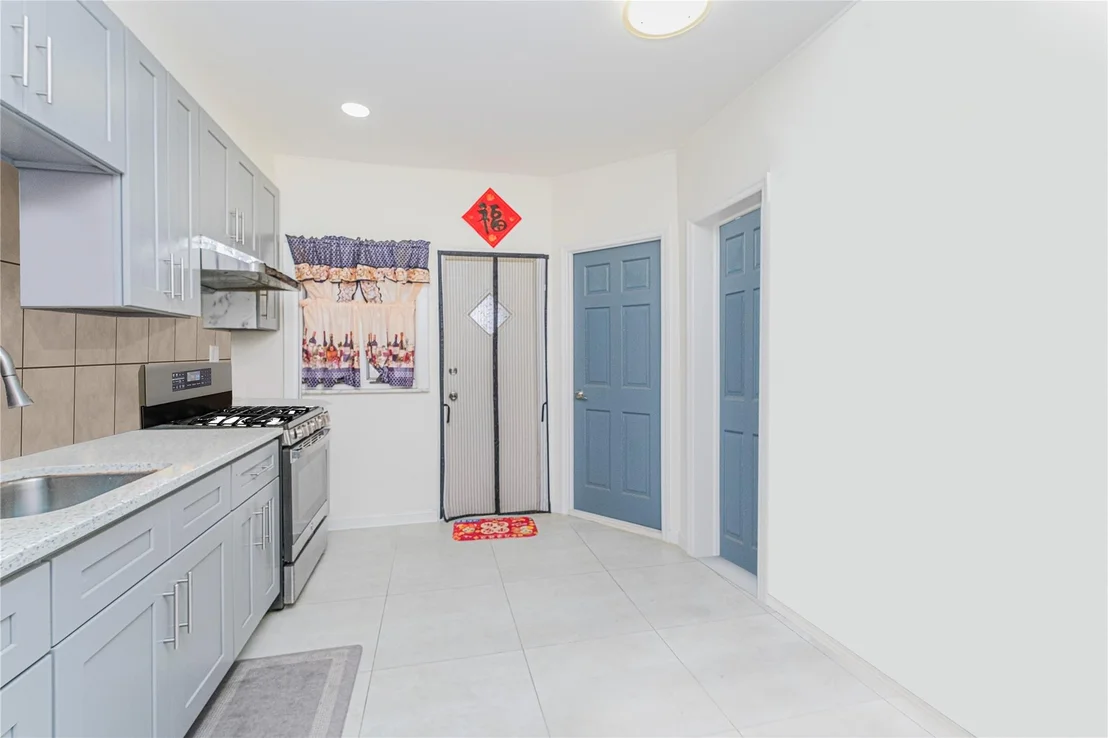 Photo of 458 Van Sicklen Street