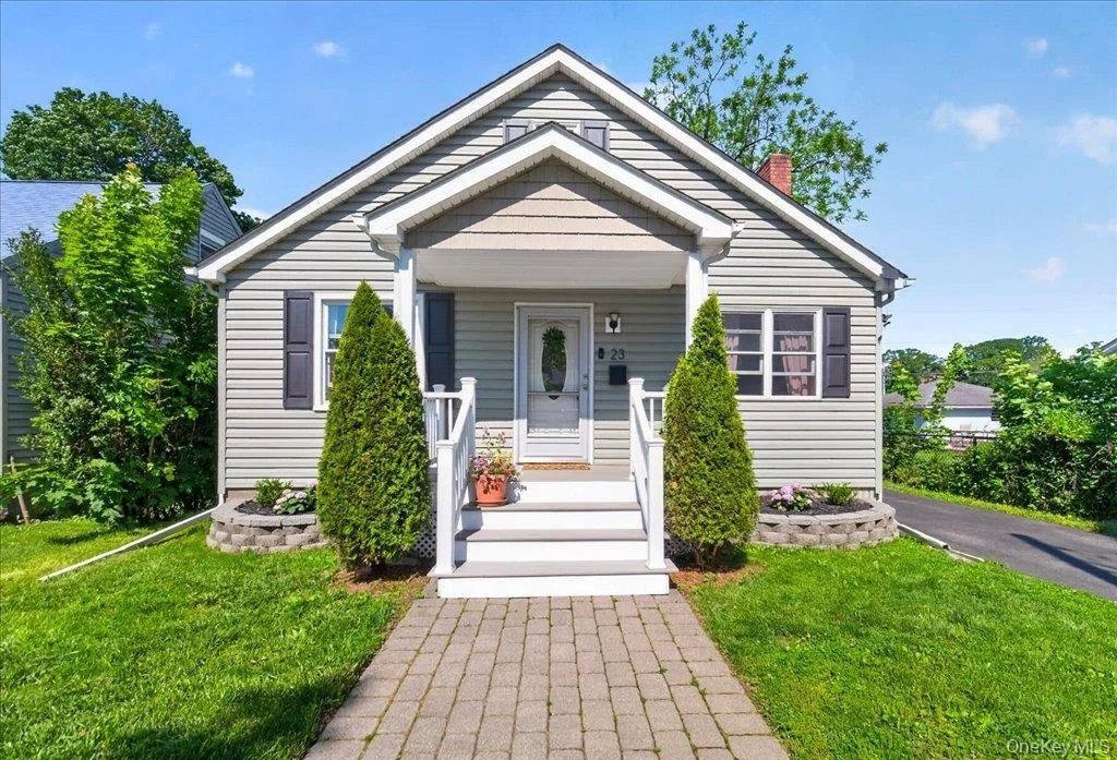 Photo of 23 Roosevelt Place