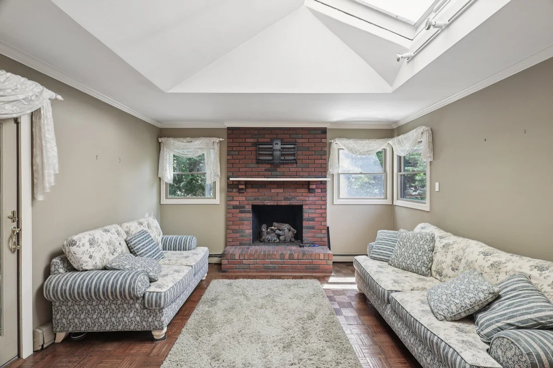 Photo of 65 Winston Drive