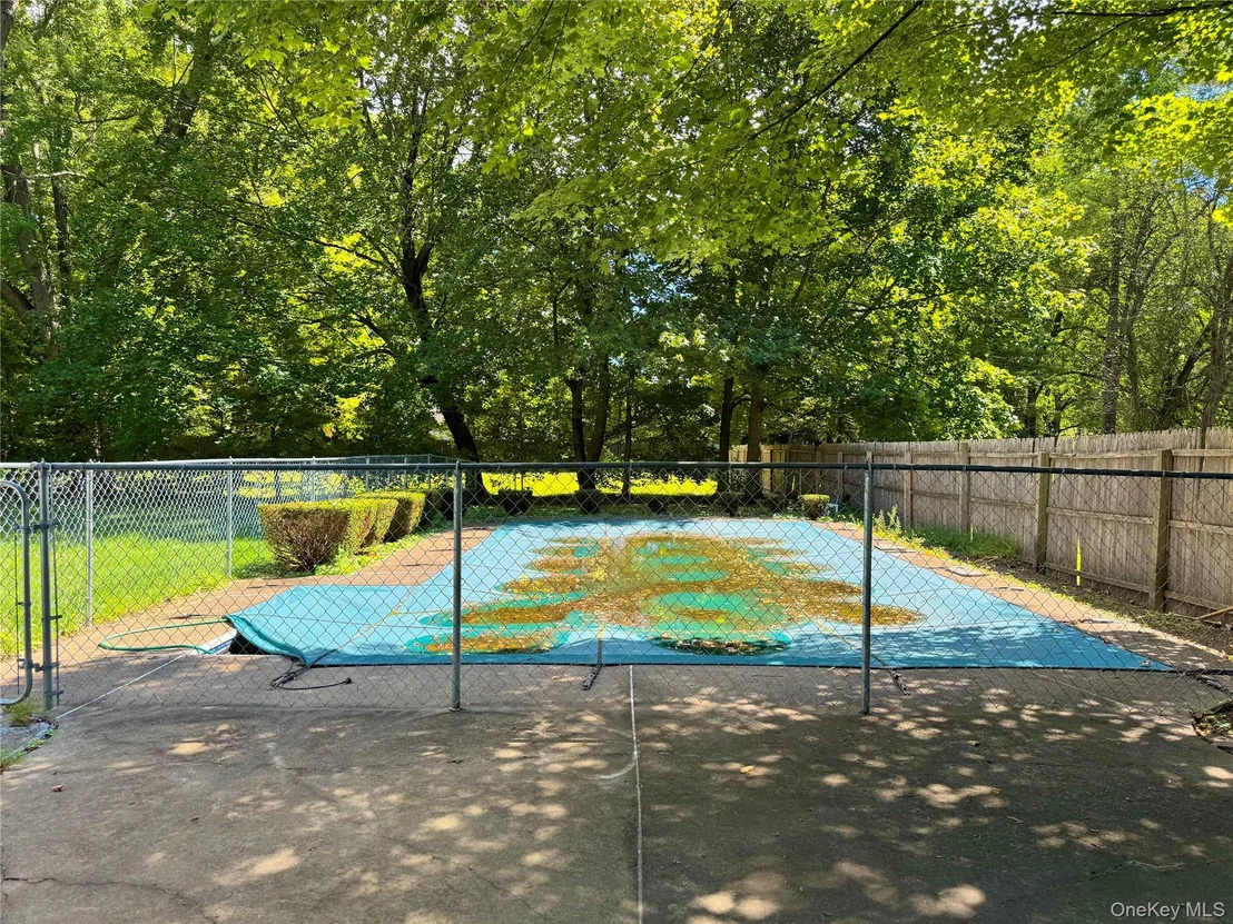 Photo of 122 Wildwing Park Road