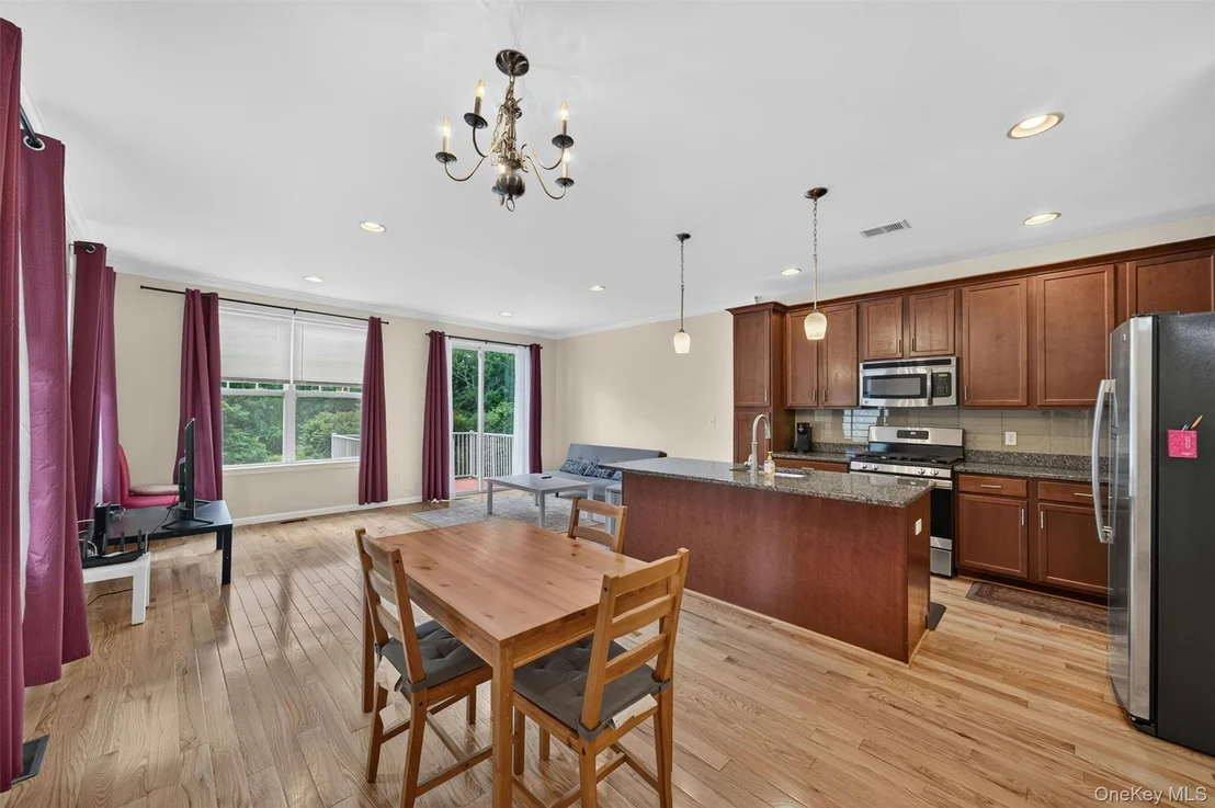 Photo of 37 Meadow View Drive