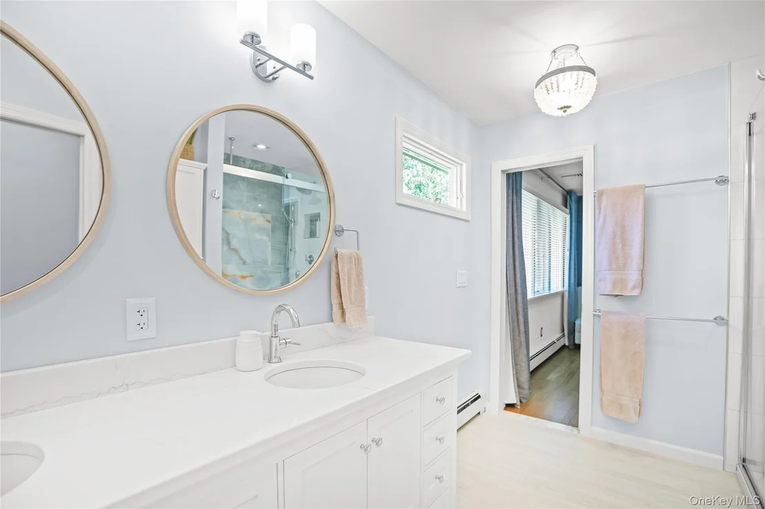 Photo of 39 Roe Avenue