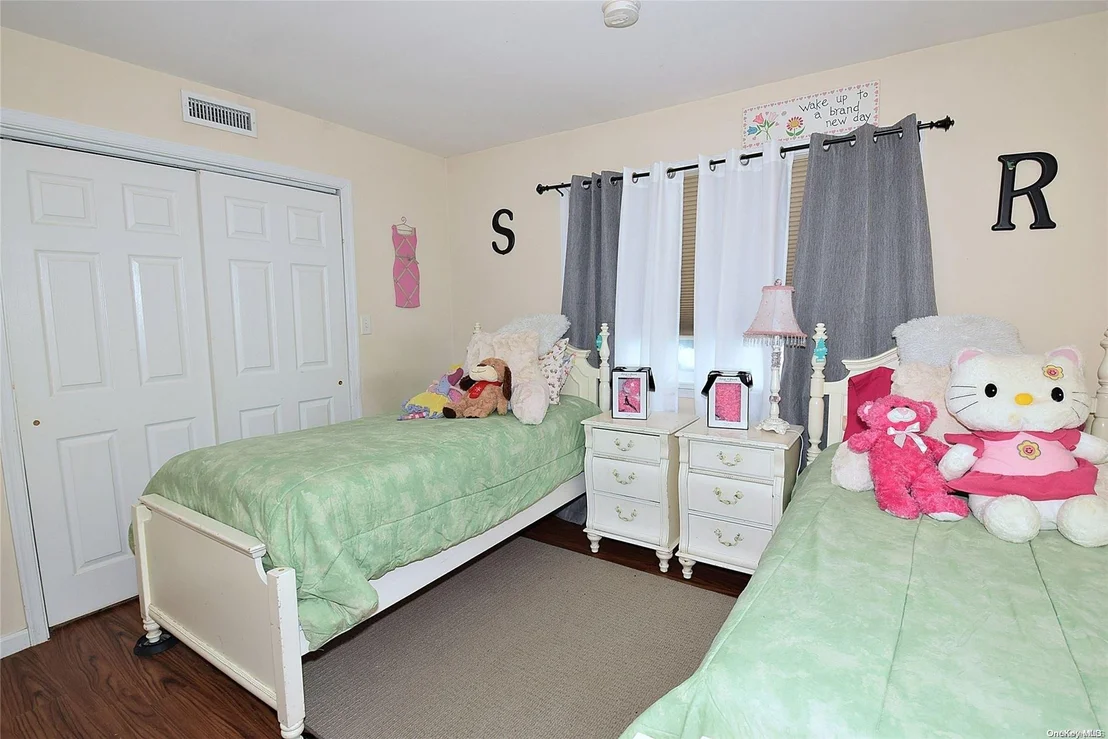 Photo of 38 Mohawk Drive