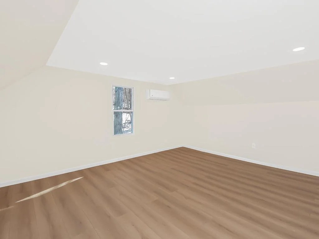 Photo of 2 Willow Avenue
