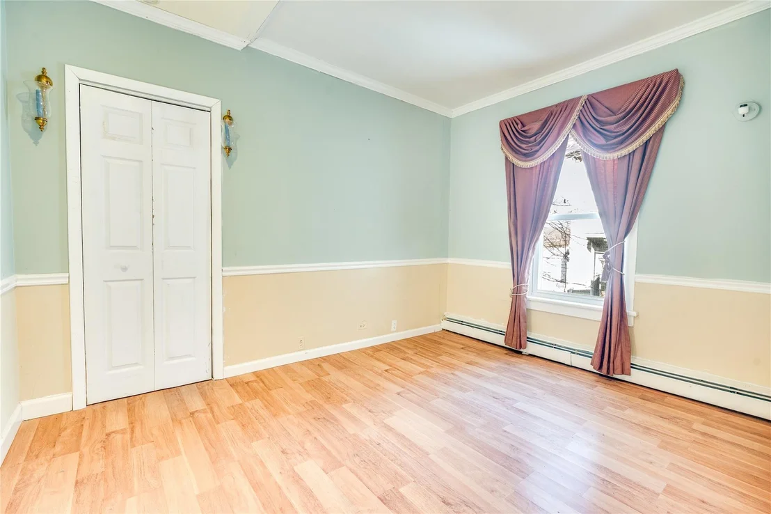 Photo of 514 N Division Street