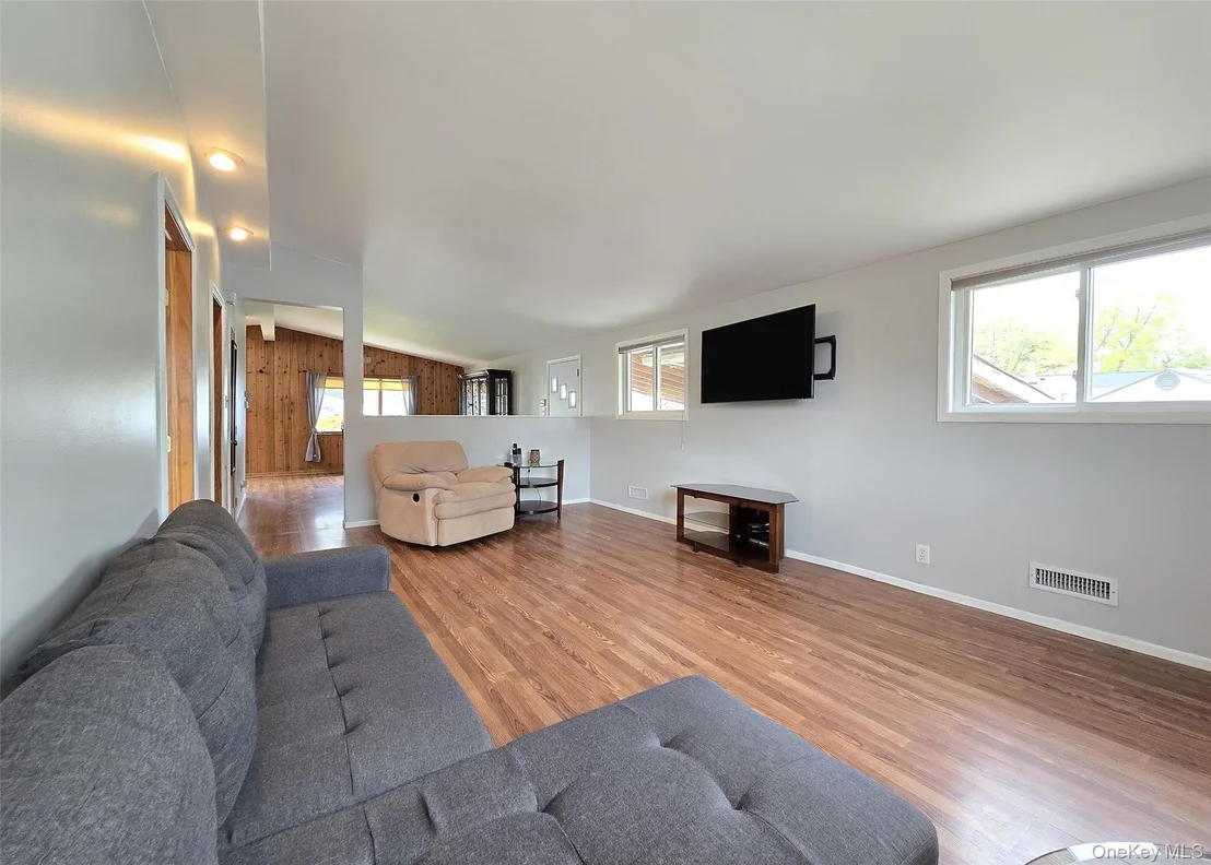 Photo of 27 Peter Road