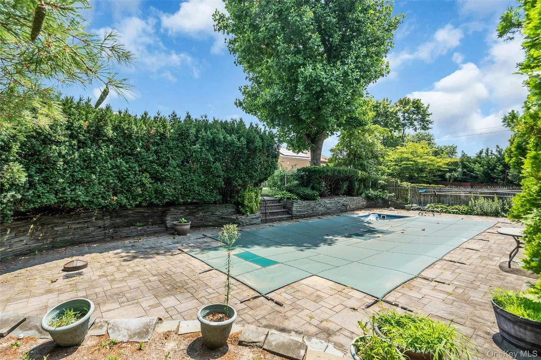 Photo of 4 Crabapple Lane