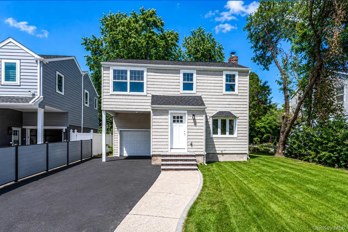 Photo of 52 Norfeld Boulevard