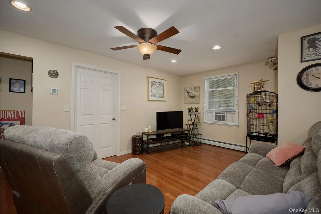 Photo of 17 Derick Drive
