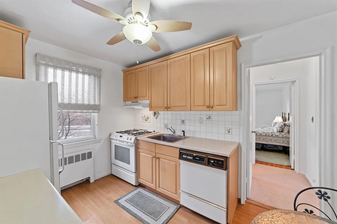 Photo of Unit 69 at 69 Lawrence Park Crescent