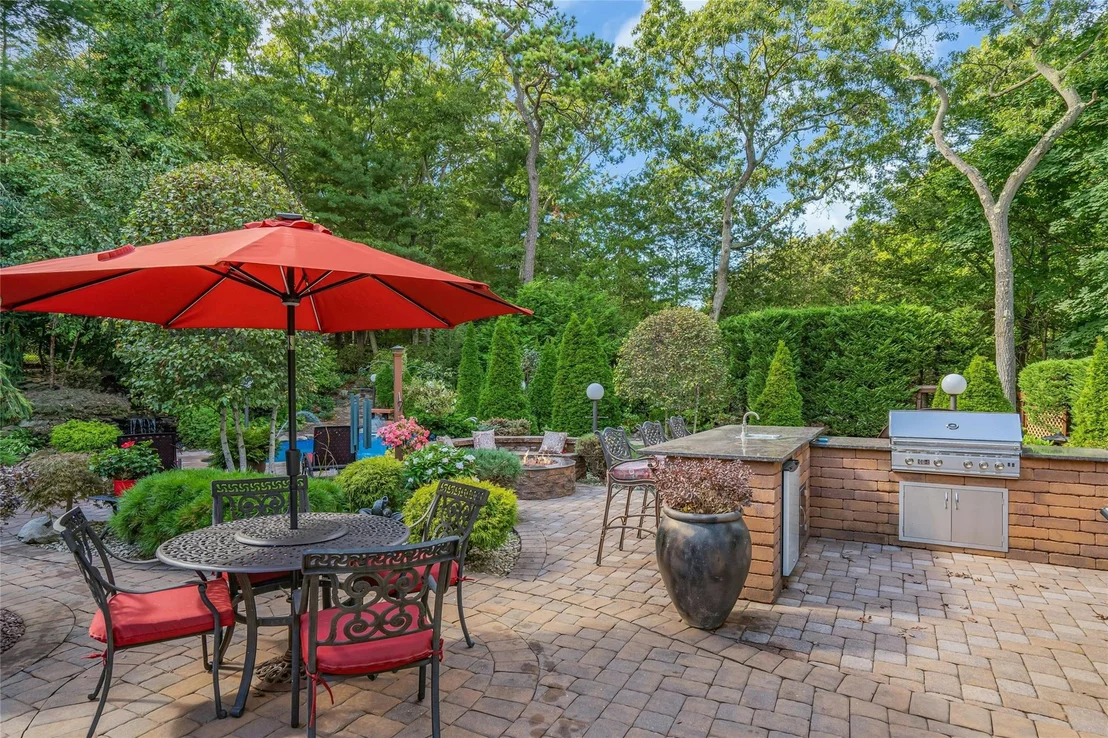 Photo of 62 Laurel Drive