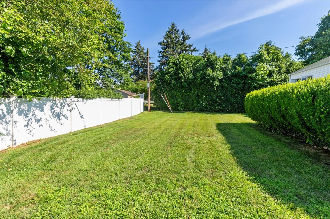 Photo of 2 Nautilus Avenue