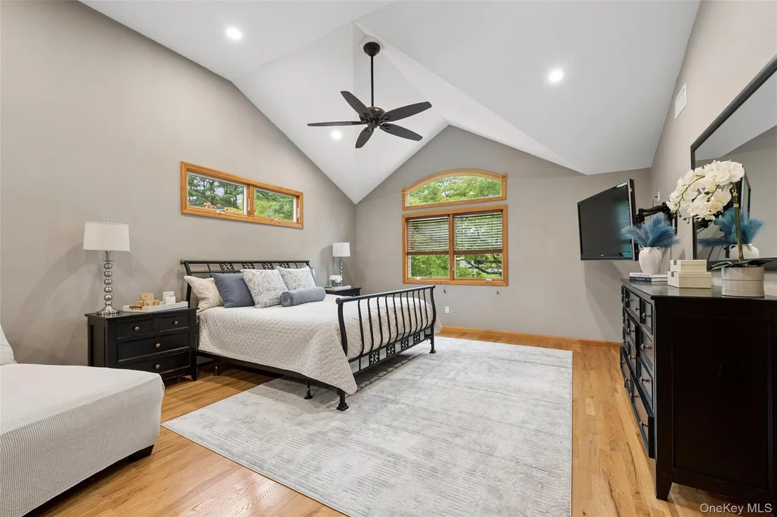 Photo of 21 Edgewood