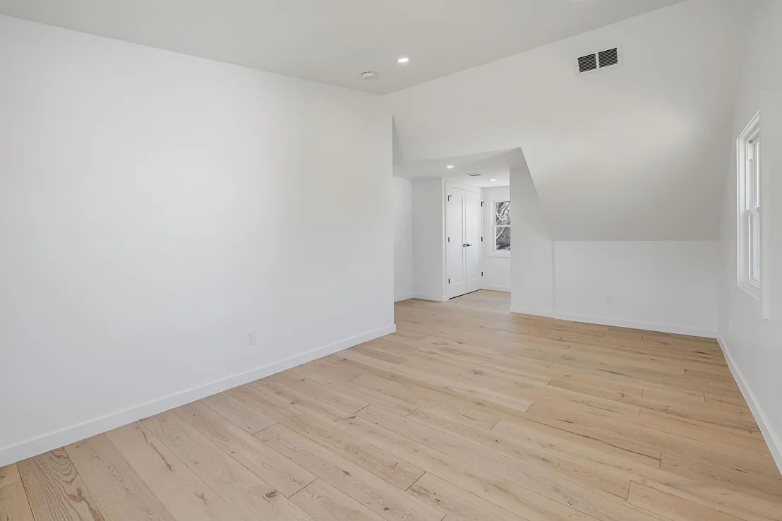 Photo of 448 Avondale Drive
