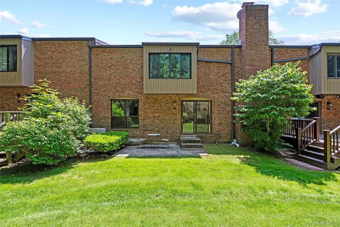 Photo of 31 Windsor Gate Drive