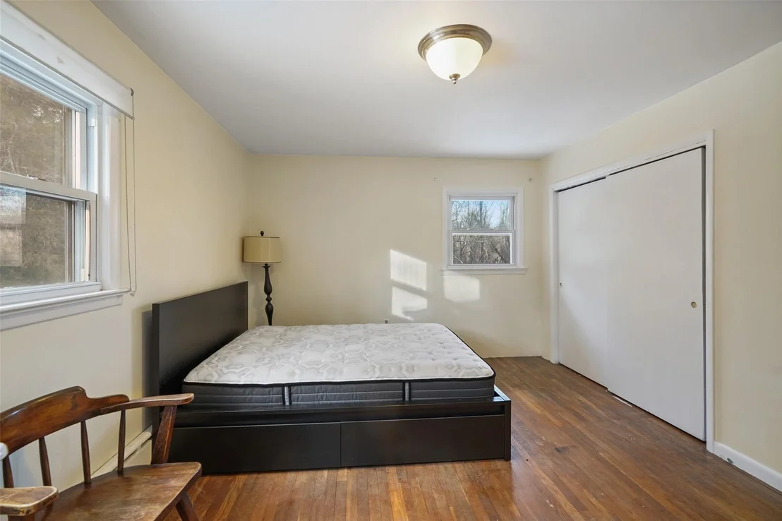 Photo of 24 Buttonwood Road