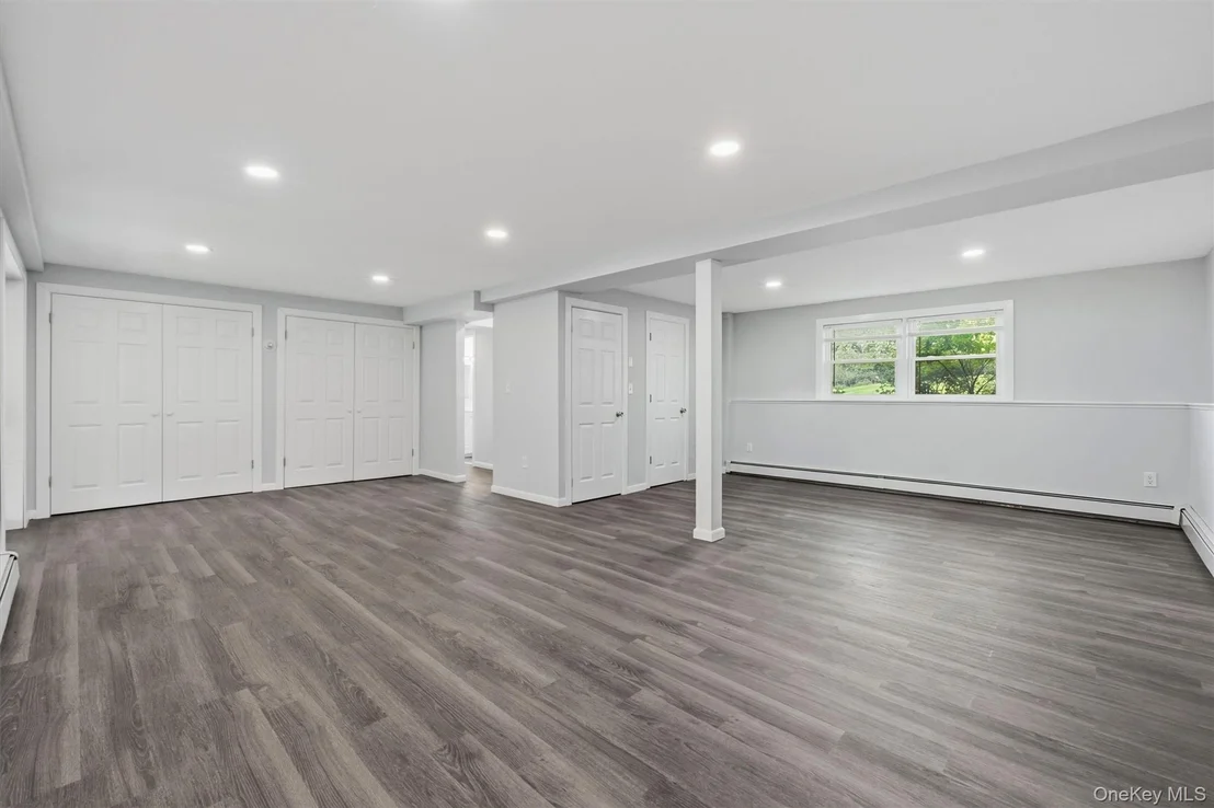 Photo of 77 Robin Drive