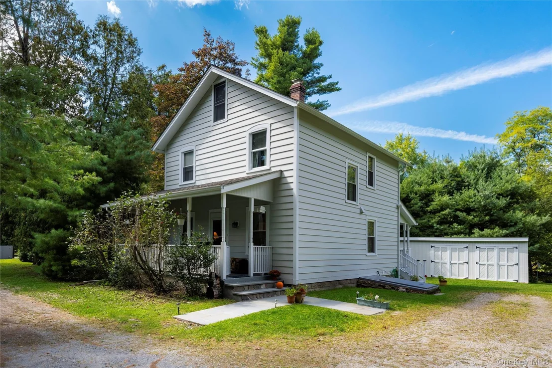 Photo of 24 Grassi Lane