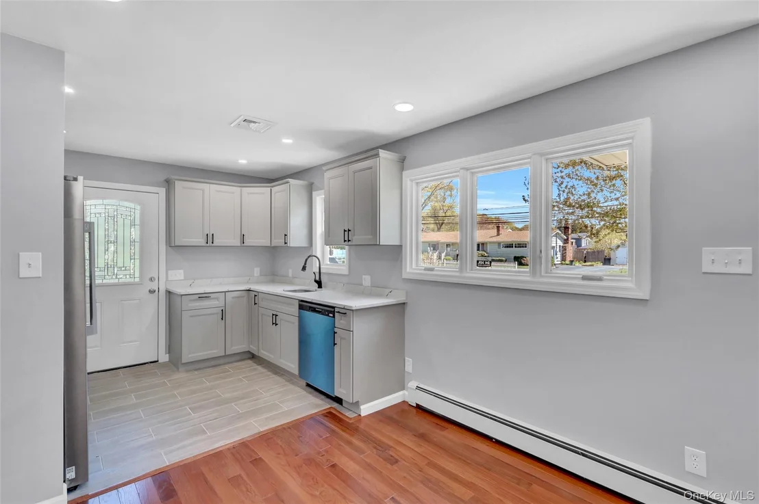 Photo of 339 Barton Avenue