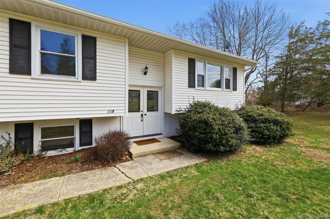 Photo of 238 Ridge Road
