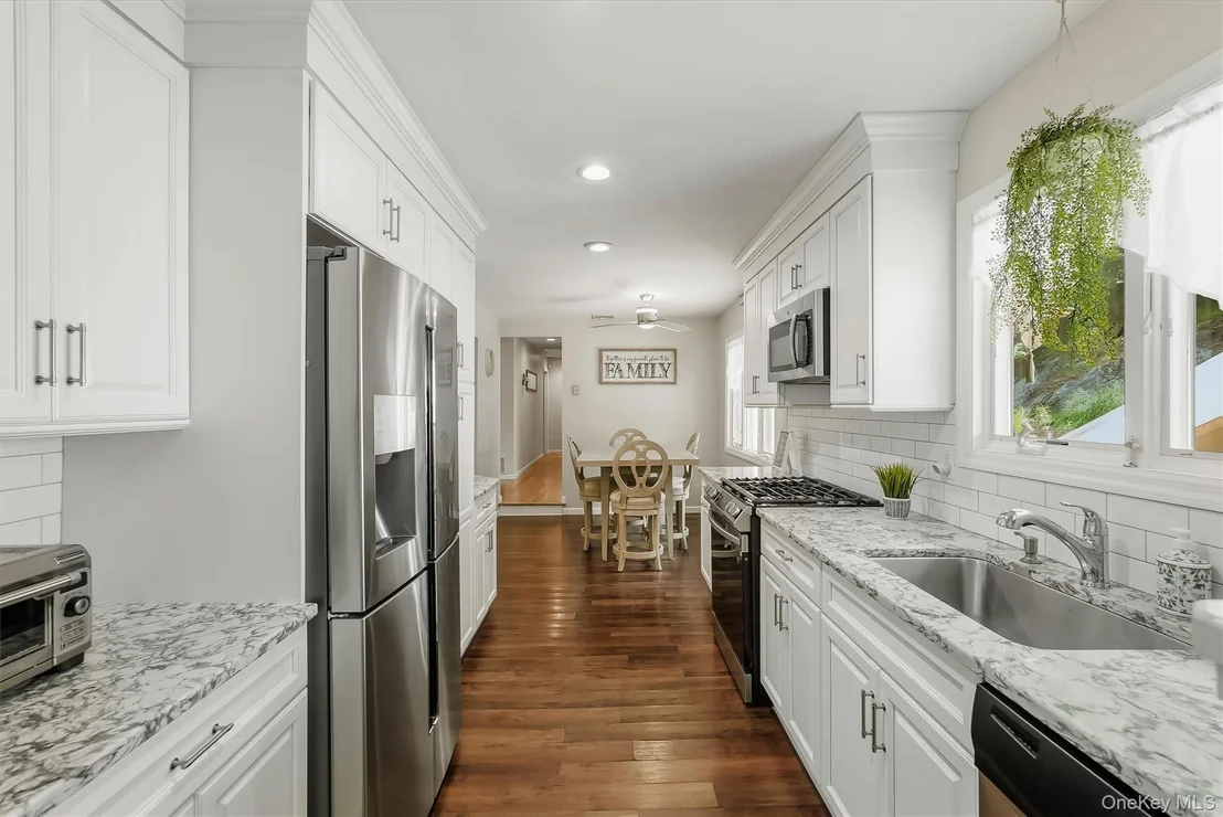 Photo of 72 Eastview Drive