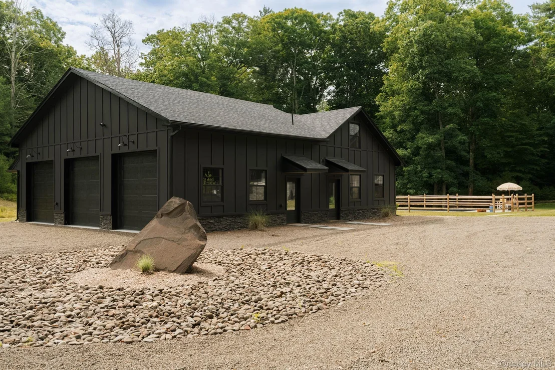 Photo of 130 Cedar Drive