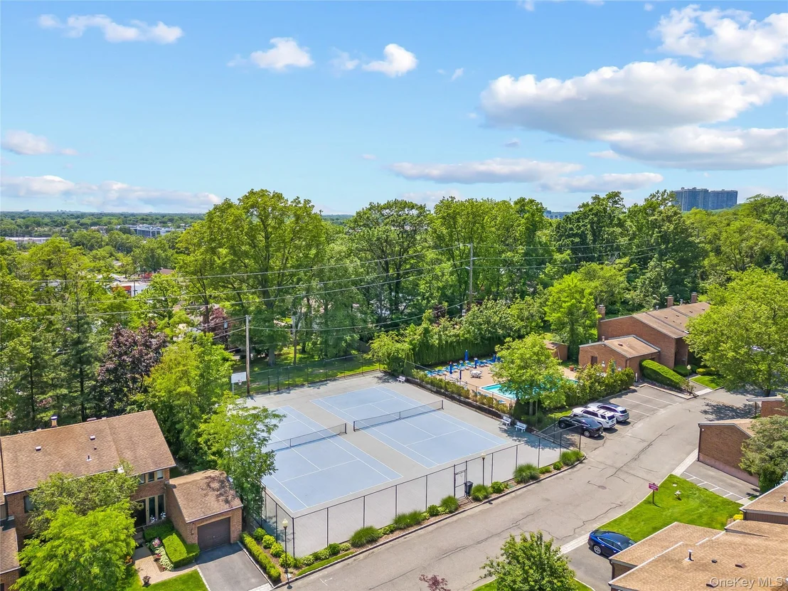 Photo of 31 Windsor Gate Drive