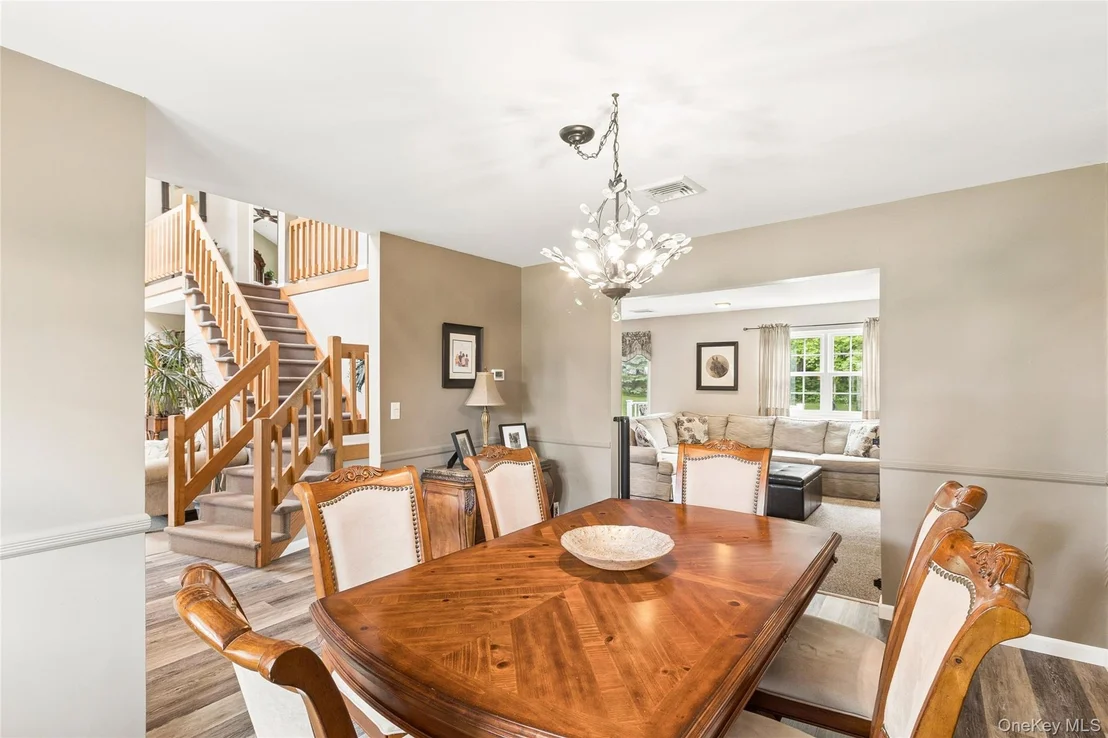 Photo of 42 Adelia Path