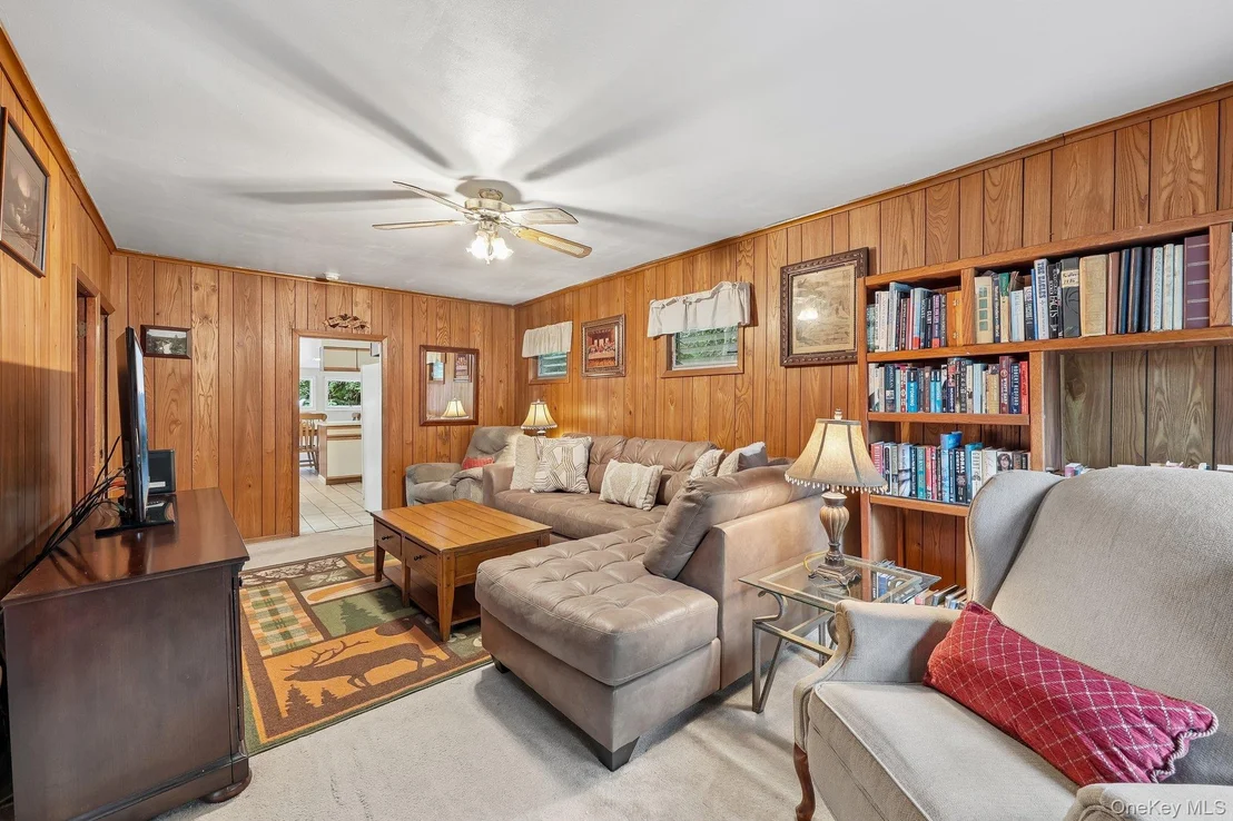 Photo of 25 Sylvan Trail