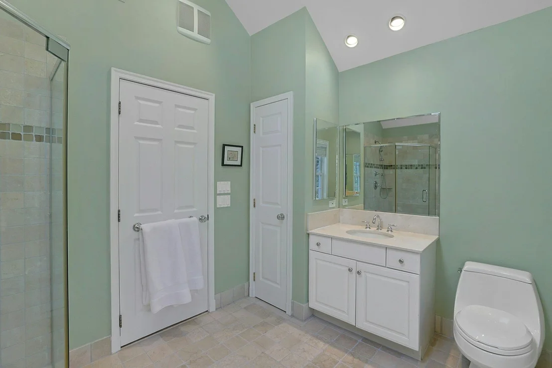 Photo of 41 Deepwood Drive