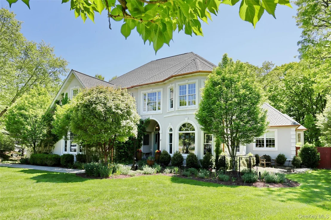 Photo of 2 Phillips Drive