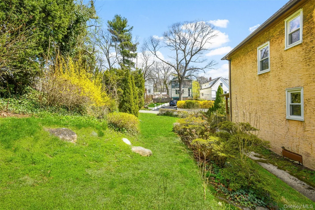 Photo of 10 Harrison Drive