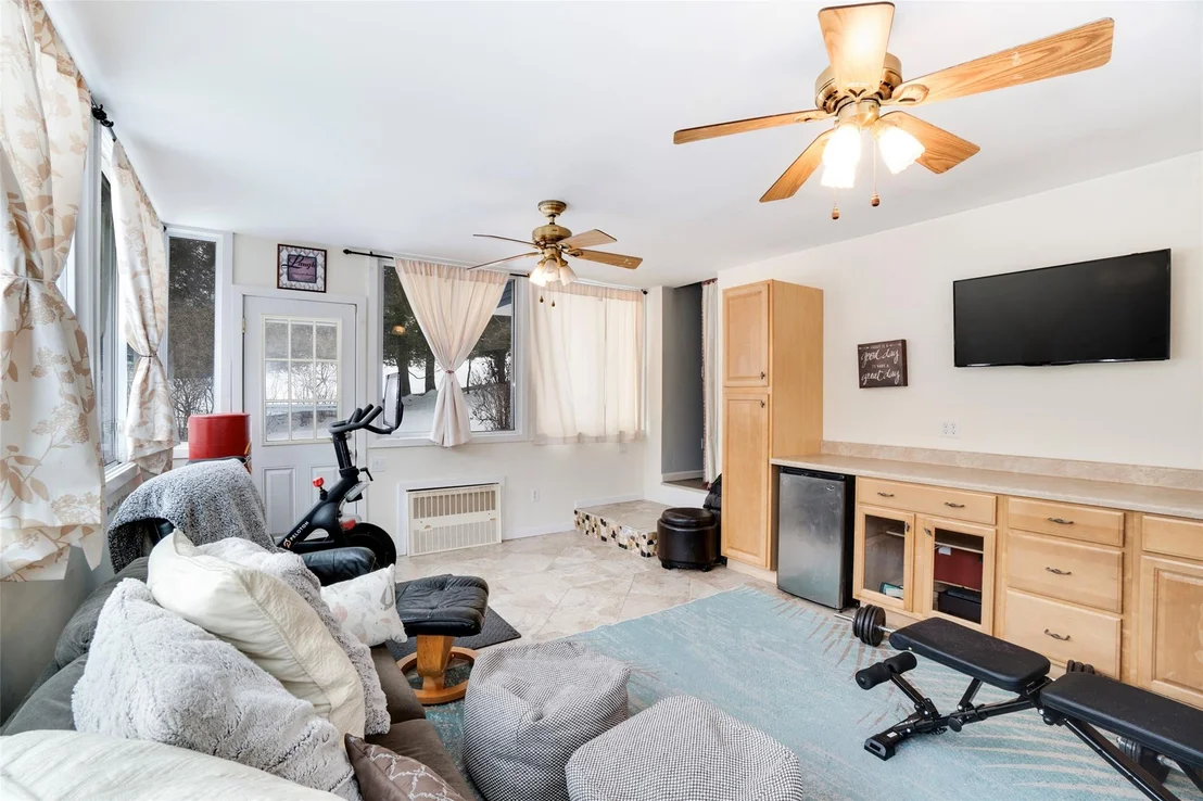Photo of 44 Farview Road