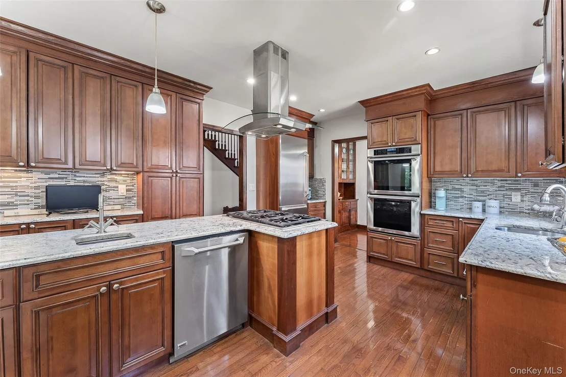 Photo of 40 Parkview Drive