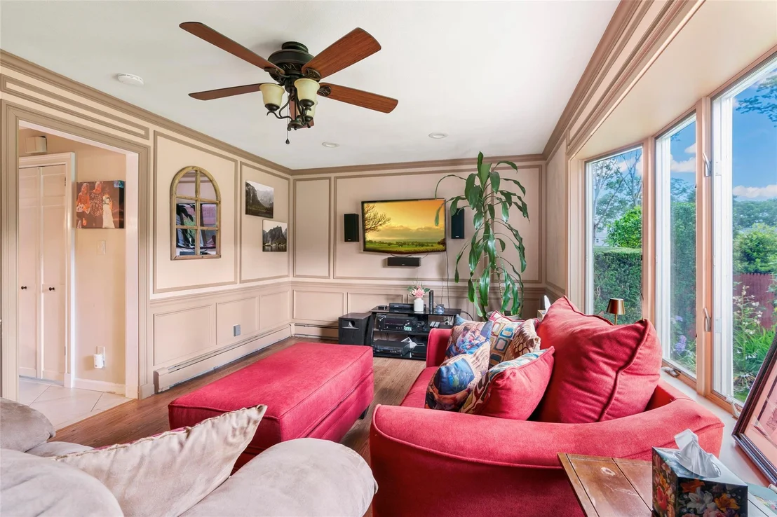 Photo of 19 Laurel Drive