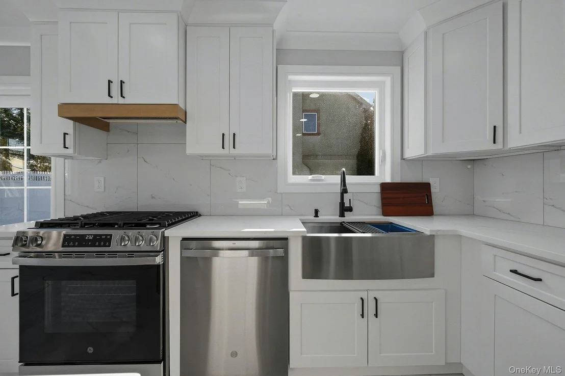 Photo of 73 Wolcott Road