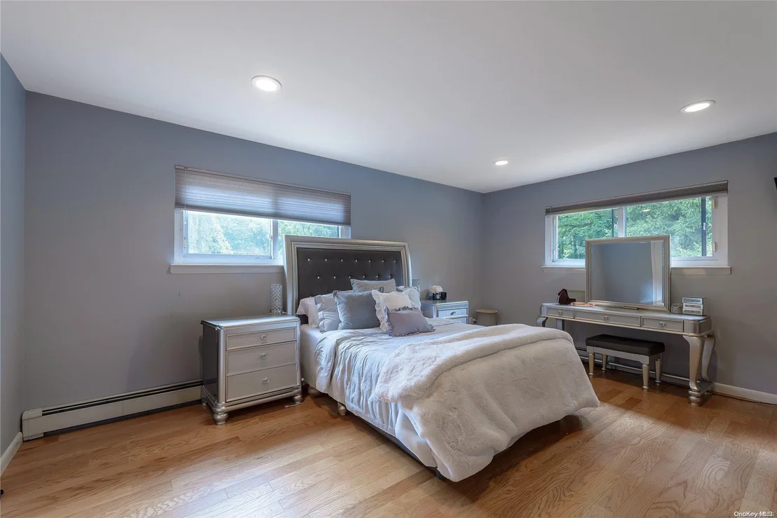 Photo of 4 Summerwind Drive