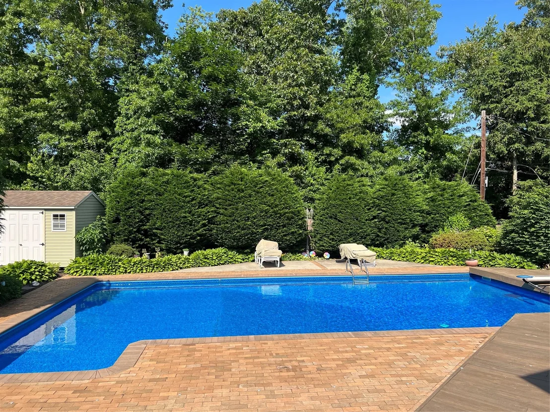 Photo of 19 Sandra Drive