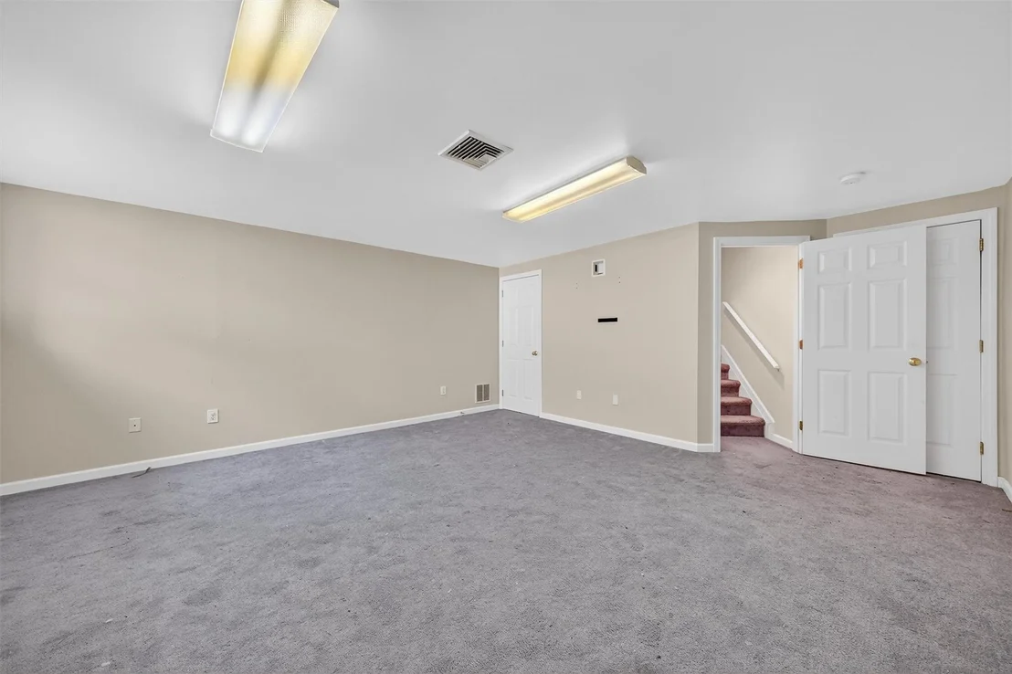 Photo of Unit 32 at 129 Stringham Road