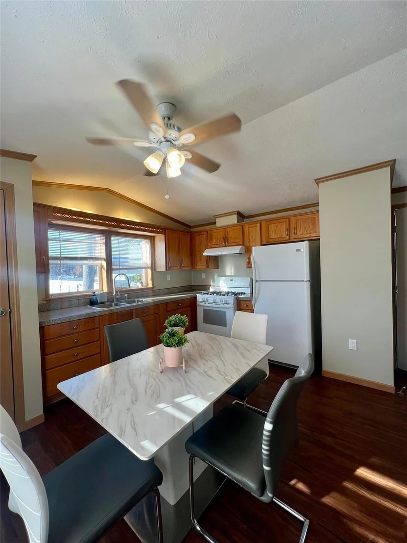 Photo of 41 Mountain view trailer park