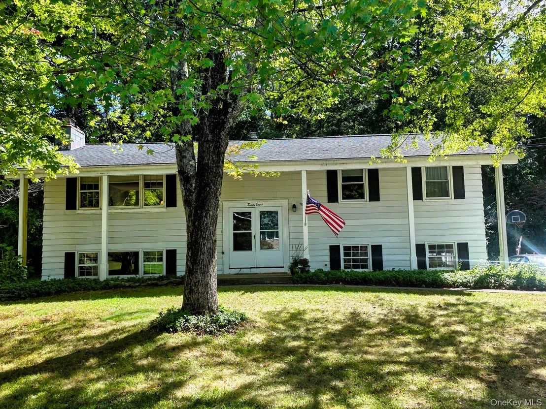 Photo of 28 Robert Drive