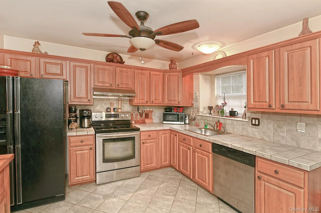 Photo of 63 Corbin Avenue