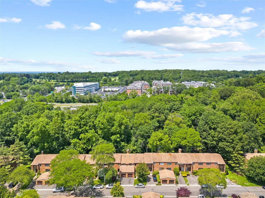 Photo of 31 Windsor Gate Drive