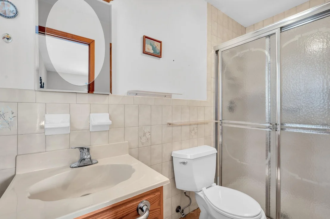 Photo of 187 Minerva Drive