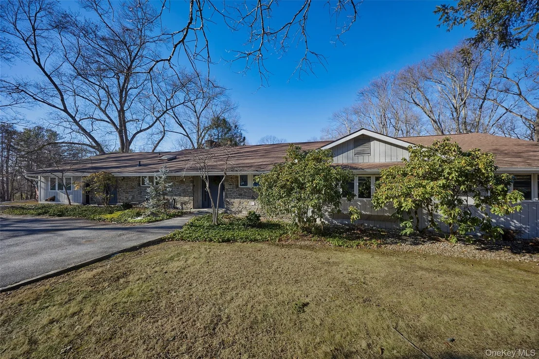 Photo of 90 Cedar Avenue
