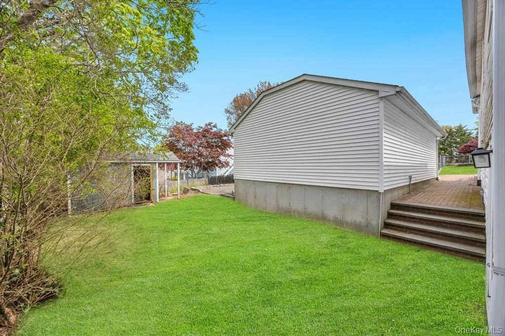 Photo of 18 Islip Drive