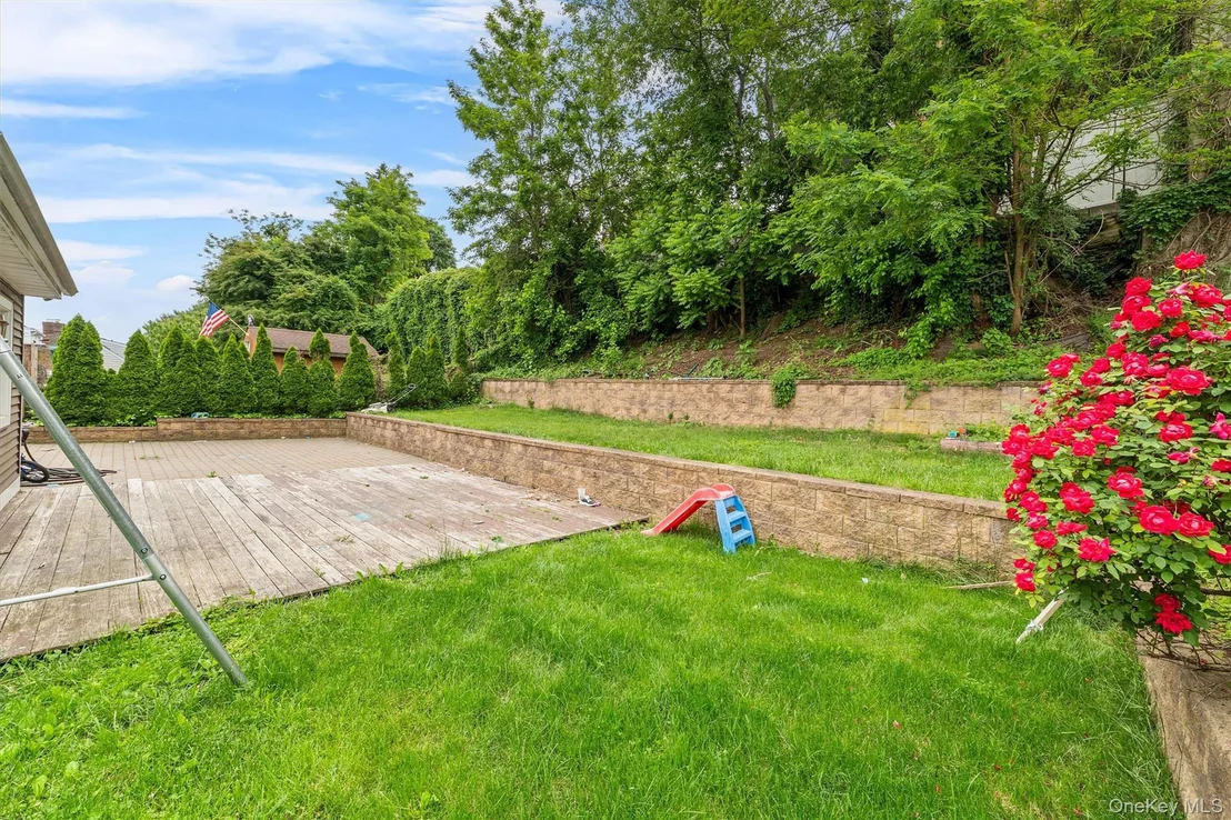 Photo of 773 Mile Square Road