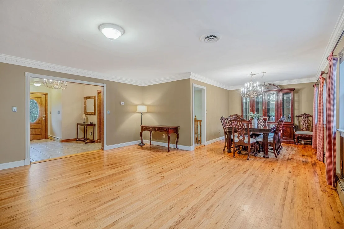Photo of 41 Winslow Lane